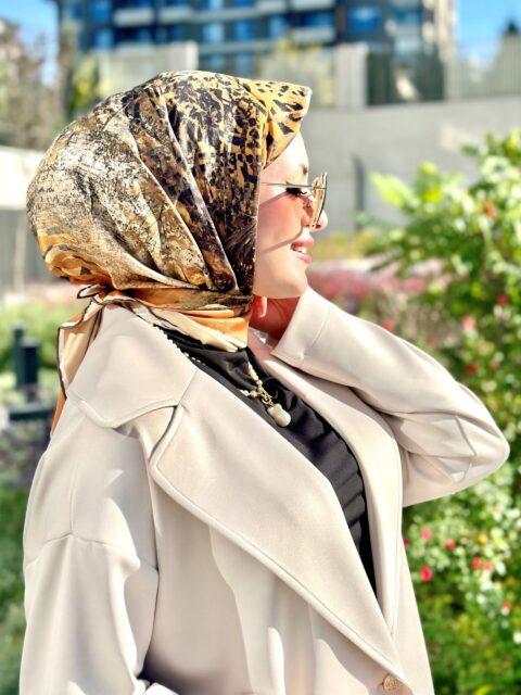 DESENLİ  EŞARP