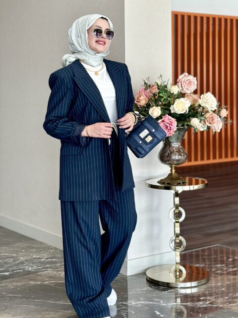 NOKİSTANBUL CİTY VİBES ÇİZGİLİ OVERSIZE BLAZER CEKET