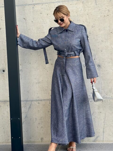 NOKİSTANBUL   CİTY CHİC PAYET DETAYLI IŞILTILI KUMAŞLI CROP BLAZER CEKET