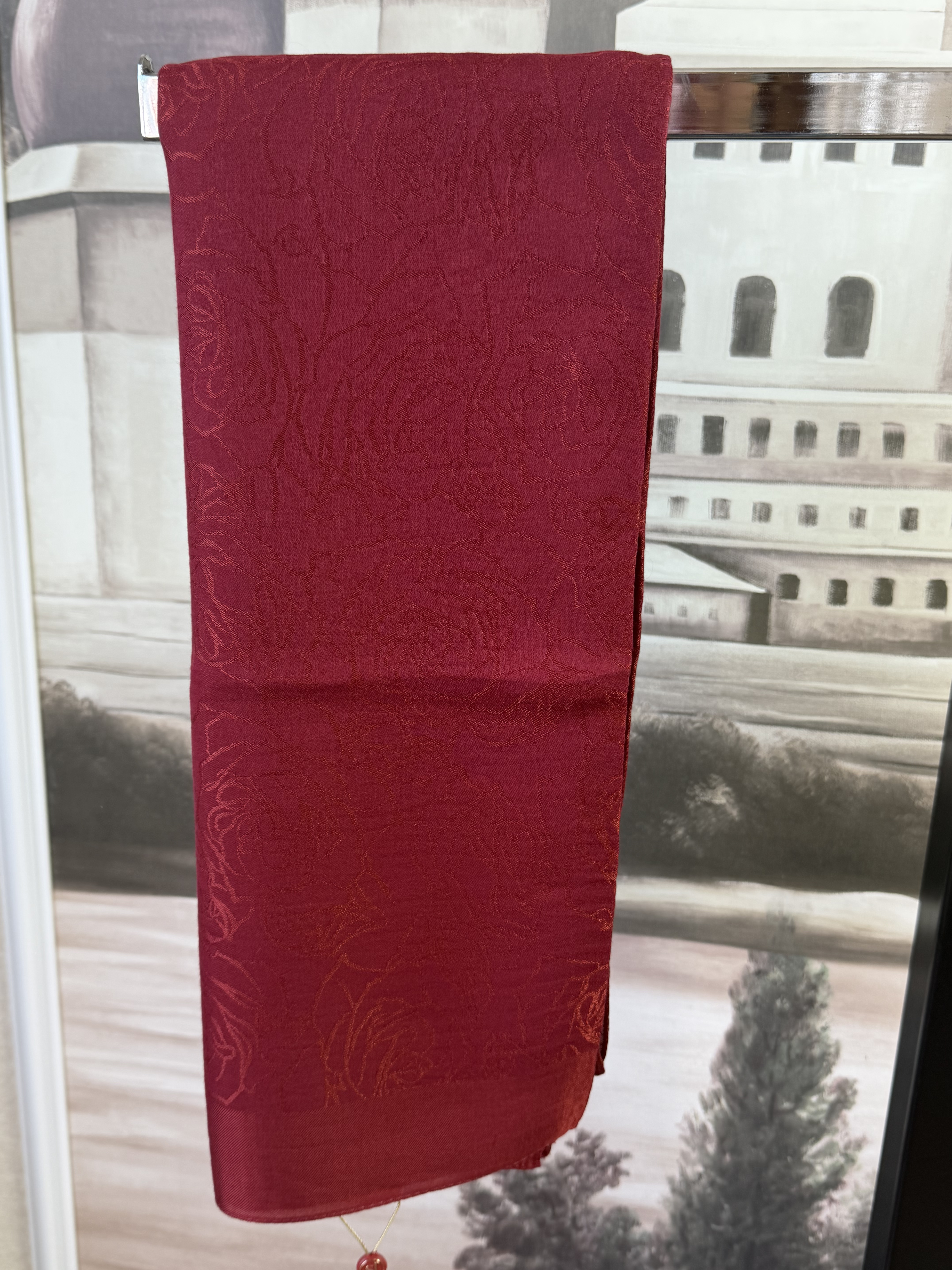 Kırmızı Jakarlı Gül Desenli Pamuk Şal