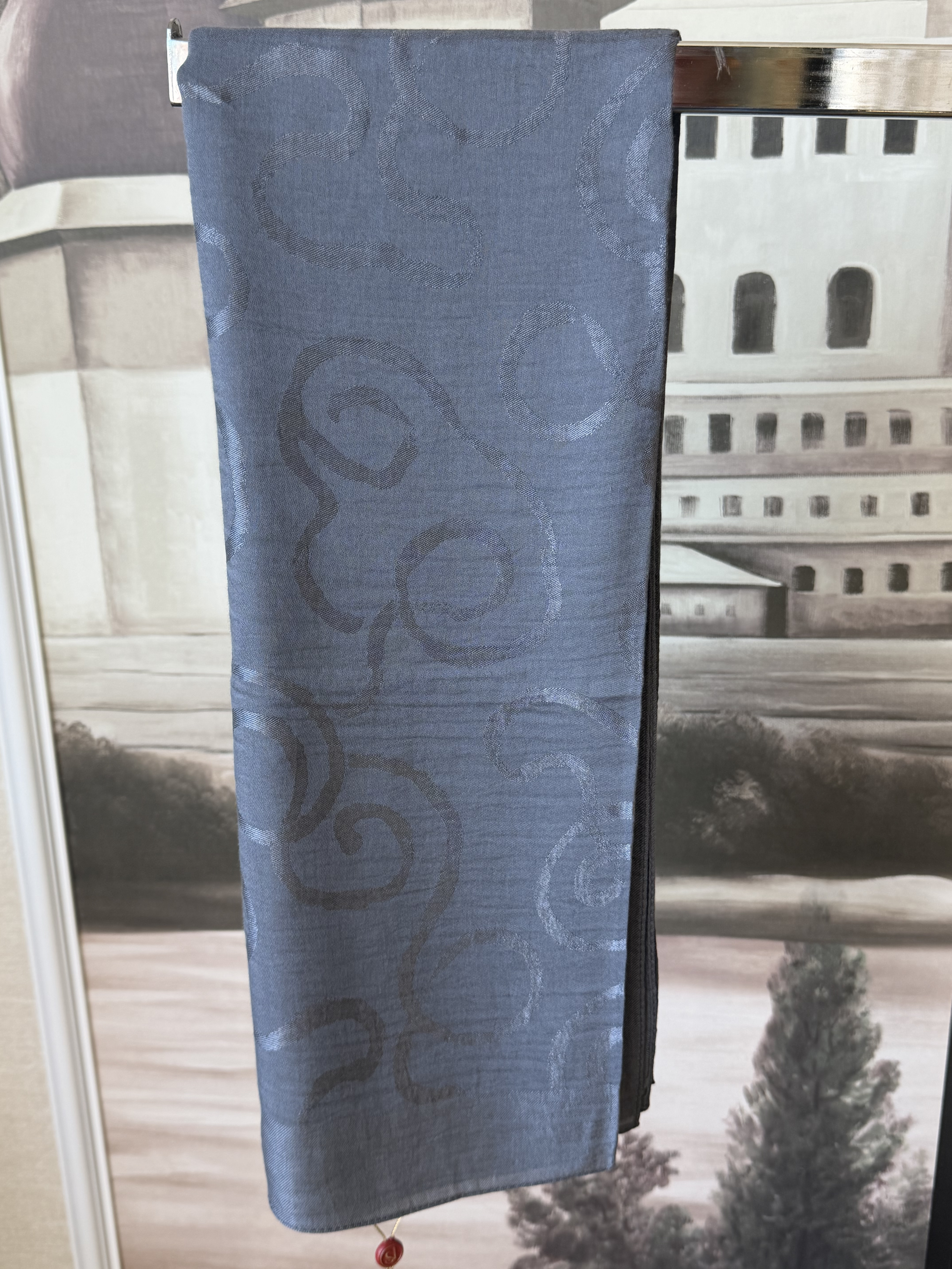 Gri Jakarlı Arabesk Desenli Pamuk Şal