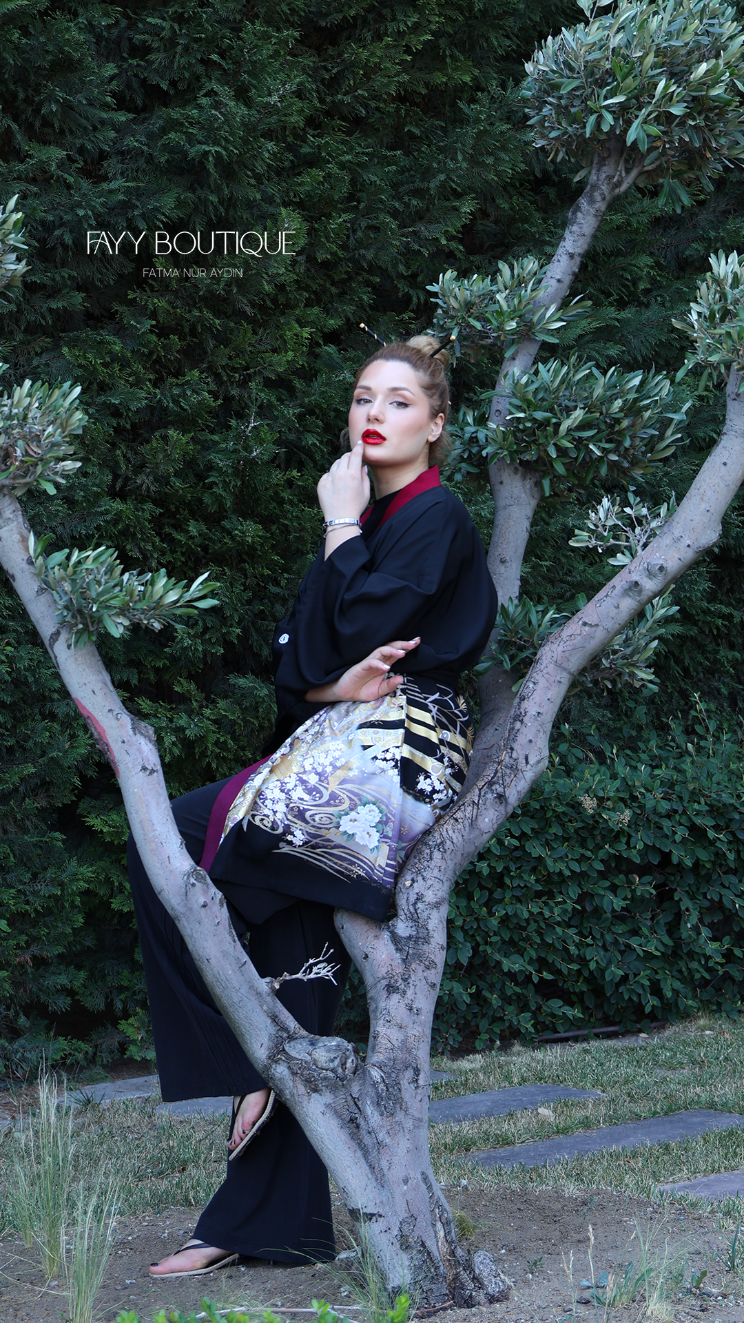 Desenli Kuşaklı Kimono Ceket - Siyah Bordo Yaka %100 İpek - Görsel 2
