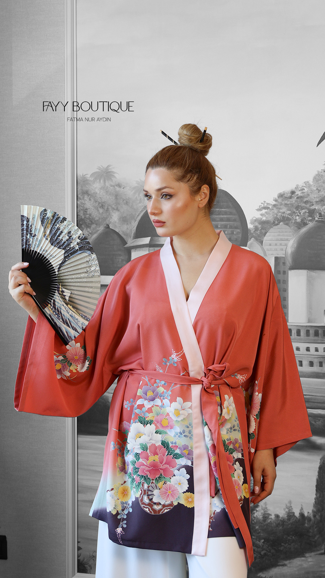 İpek Mercan Çiçek Desenli Uzun Kollu Kimono