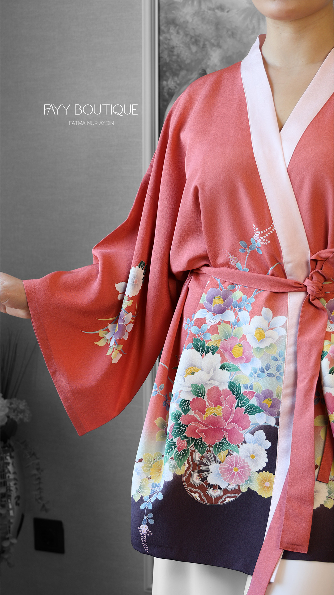 İpek Mercan Çiçek Desenli Uzun Kollu Kimono - Görsel 2