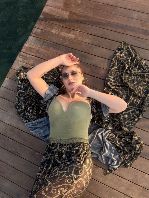 FAYY Butik Zincir Monogram Desenli Şifon Pareo Takım