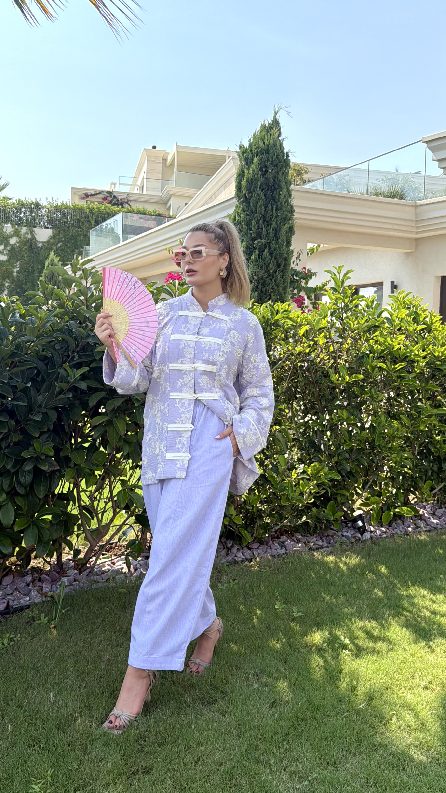 FAYY Nakış İşlemeli Müslin Ceket - Lila Çin Yaka Toka Düğmeli Kimono Ceket - Görsel 2