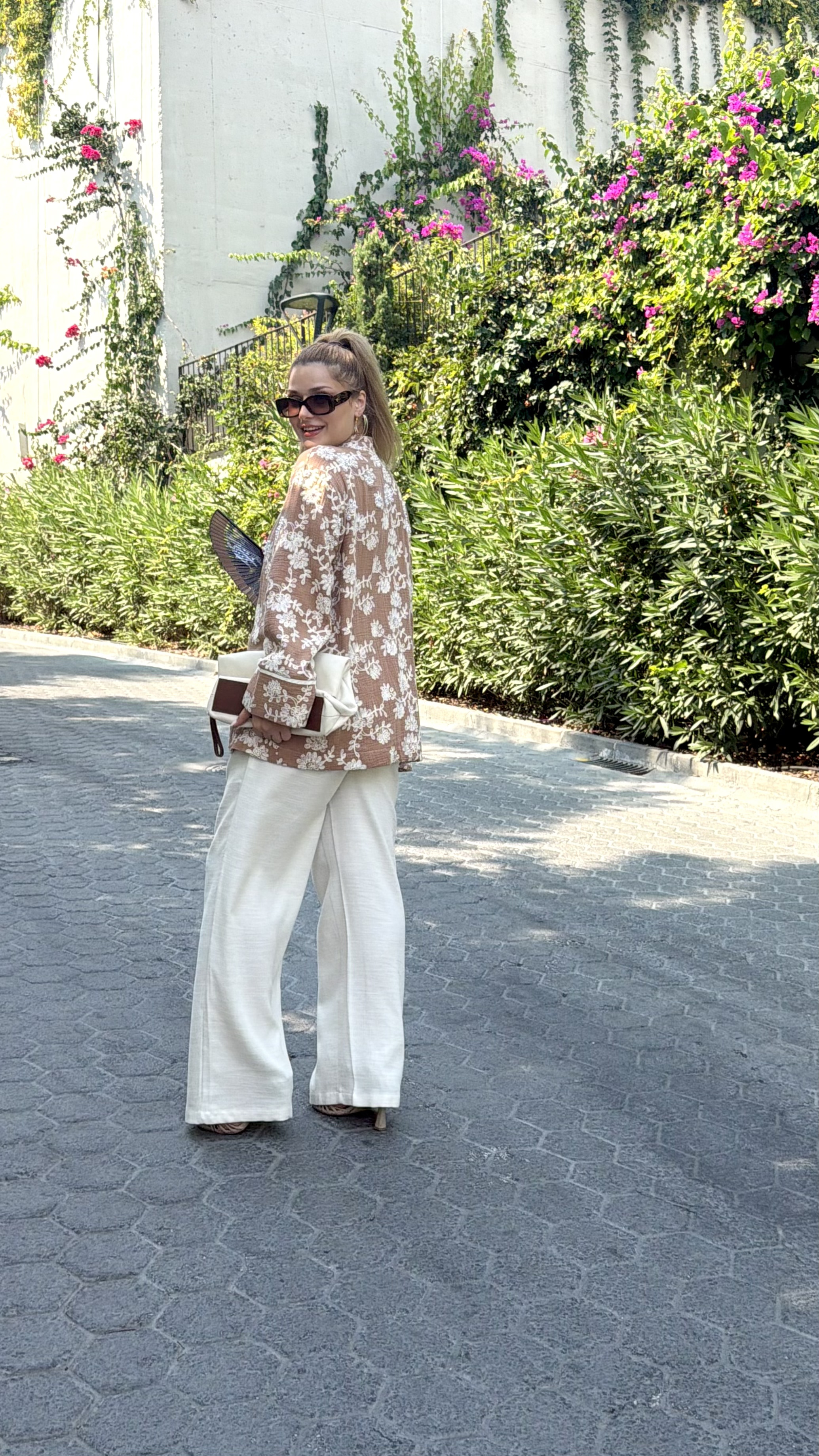 FAYY Nakış İşlemeli Müslin Ceket - Kahve Çin Yaka Toka Düğmeli Kimono Ceket - Görsel 5