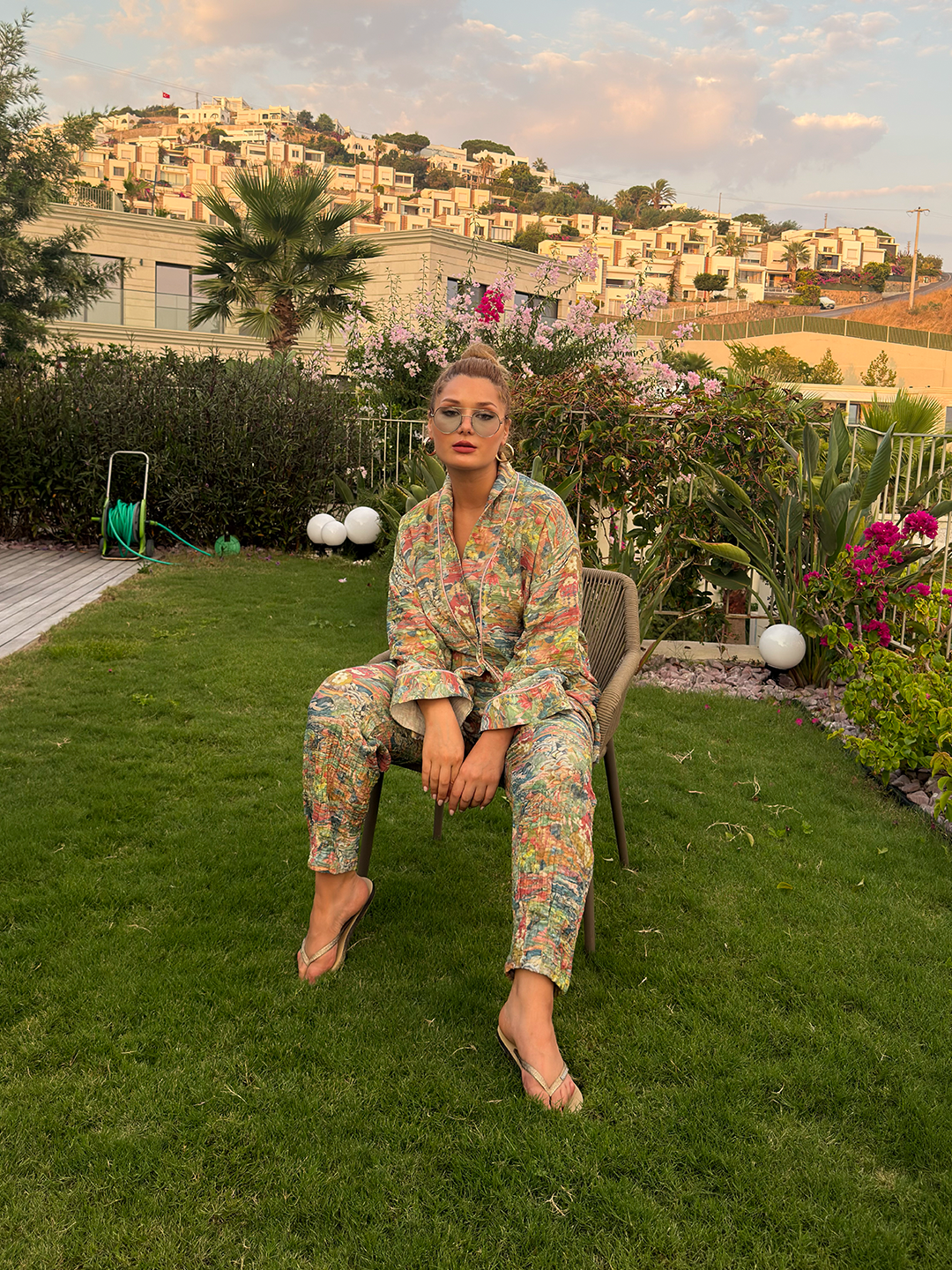 Çiçek Desenli Kimono Ceket Pantolon Takım - Görsel 2
