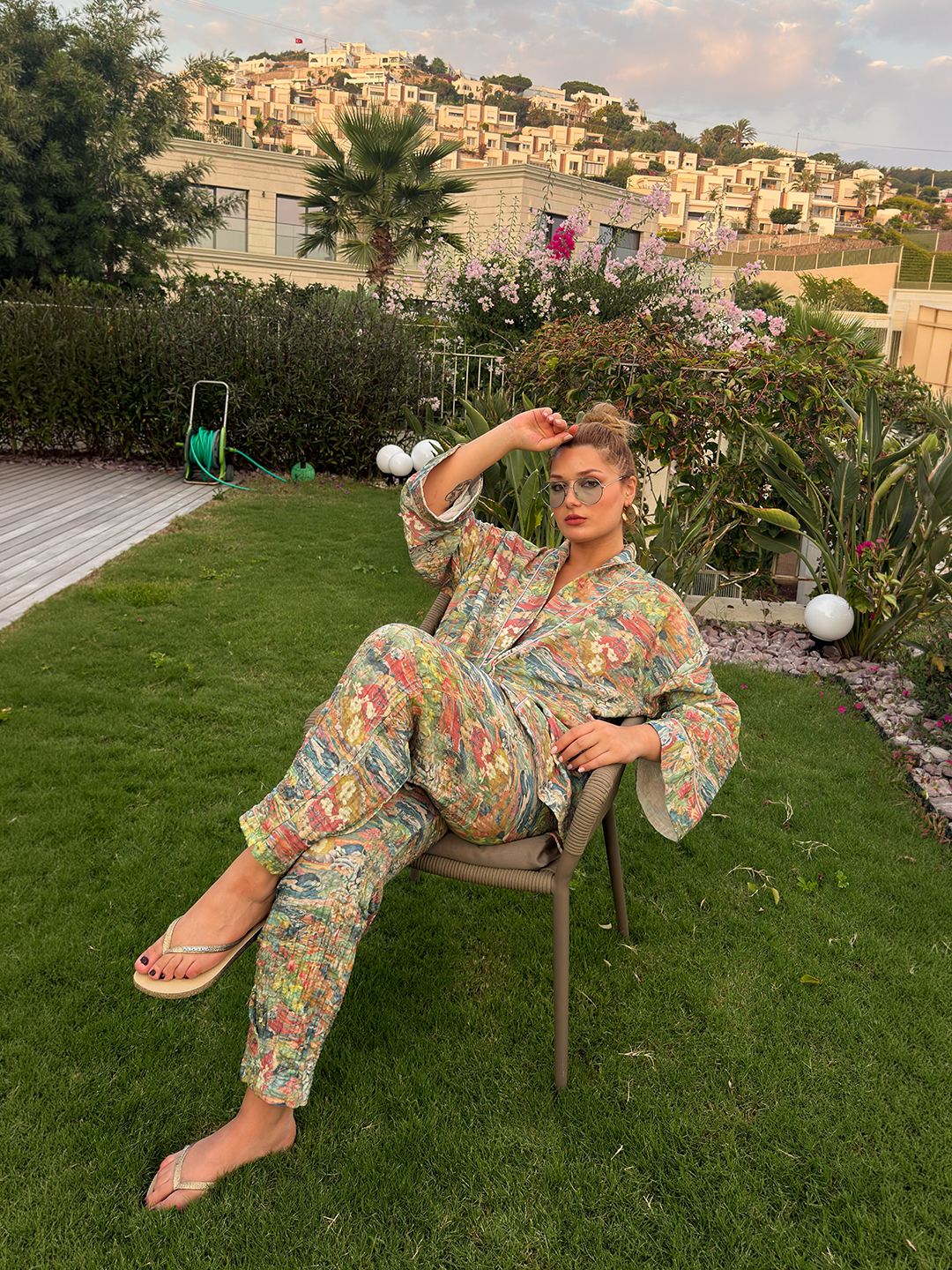 Çiçek Desenli Kimono Ceket Pantolon Takım