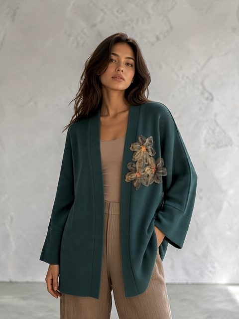 Çiçek Aplikeli Yünlü Triko Kimono Hırka – Petrol Yeşili